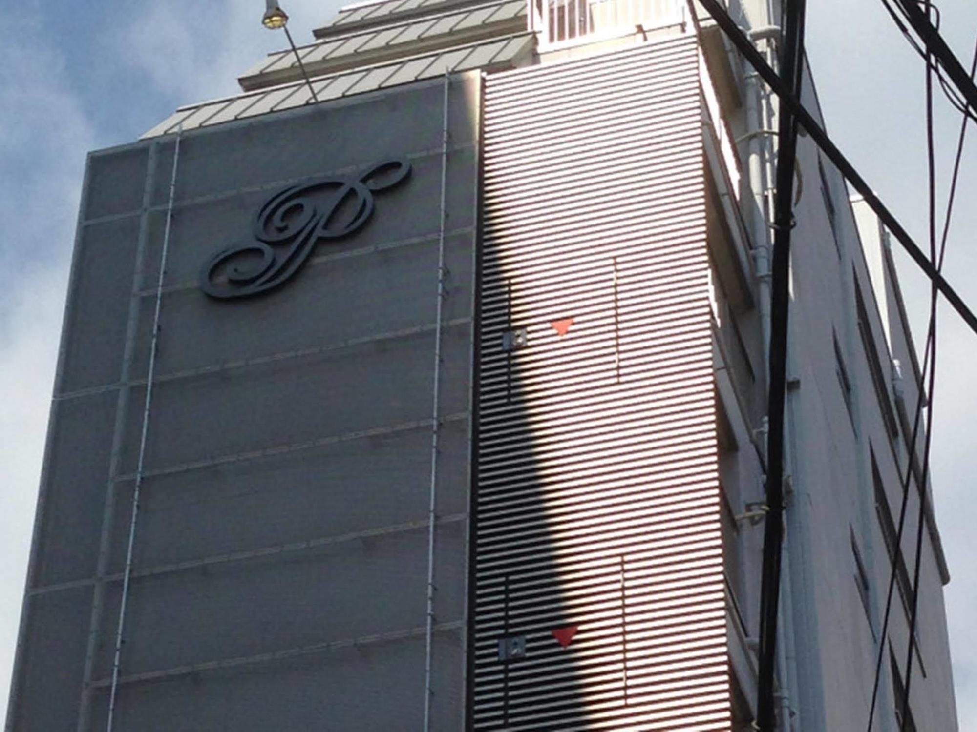 Uehonmachi Plaza Hotel (Adults Only) Osaka Exterior photo